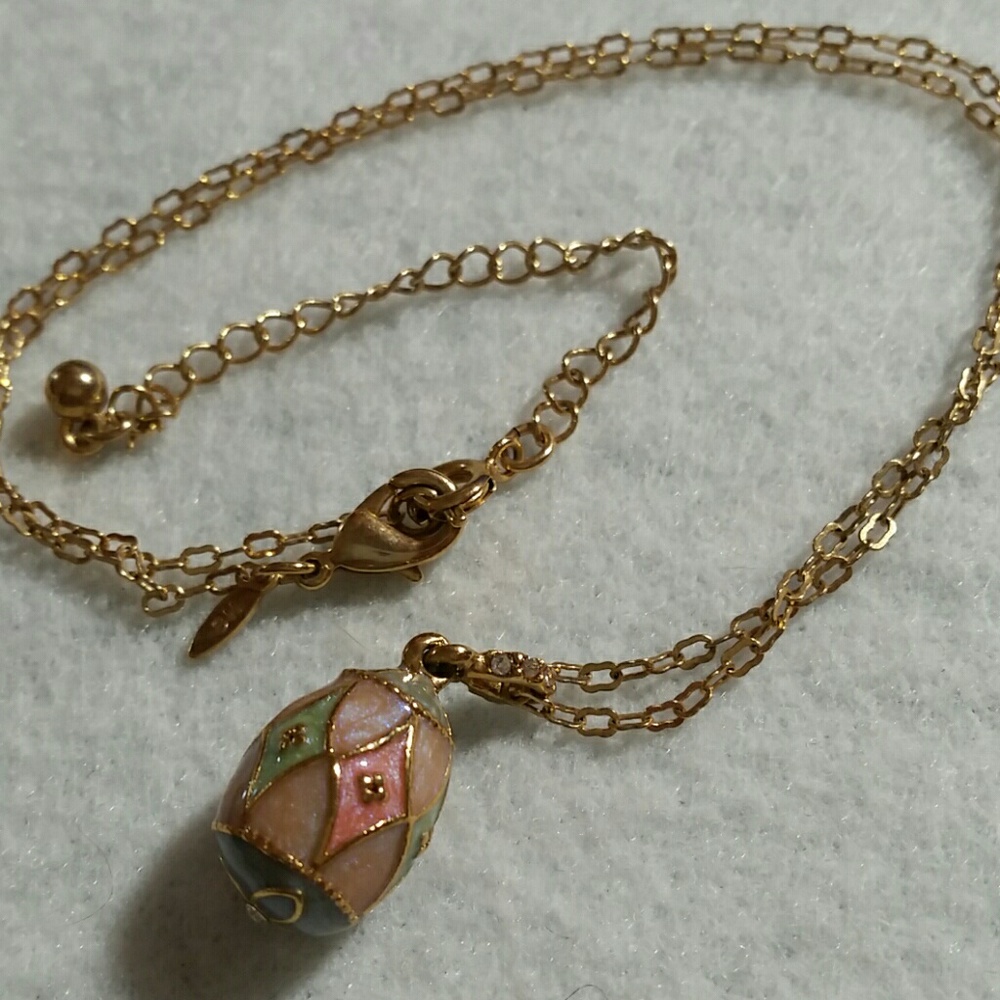 Vintage enamel egg necklace